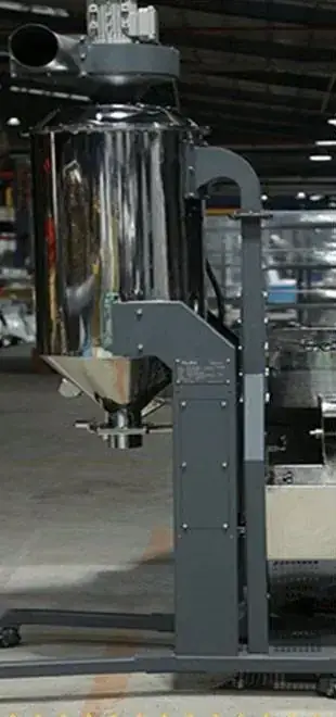 Hệ thống nạp liệu tại xưởng rang